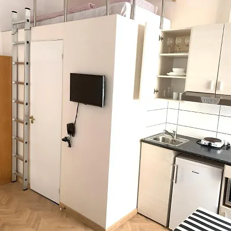 Centro Near Gedimas Avenue Апартаменты Вильнюс