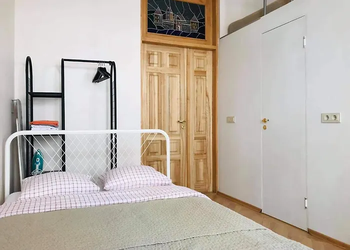 Centro Near Gedimas Avenue *